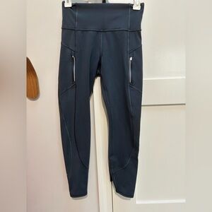 Athleta Ranier High-Waist Black Athletic Leggings with Zippered Pockets
